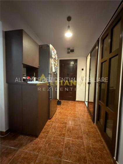 Sector 4 Apartament 3 Camere Mobilat/Utilat Centrala Termica - 16