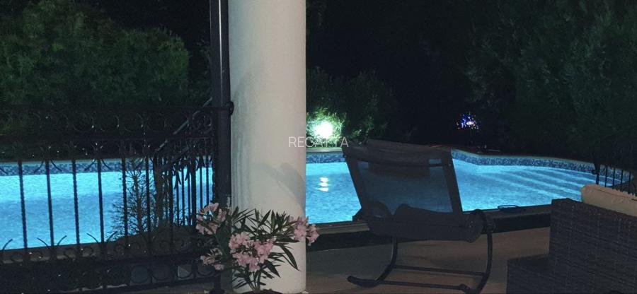 VILA IMPRESIONANTA CU ACCES LA LAC si PISCINA - 28