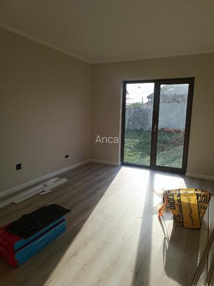 Casa de vânzare Pischia  - 11