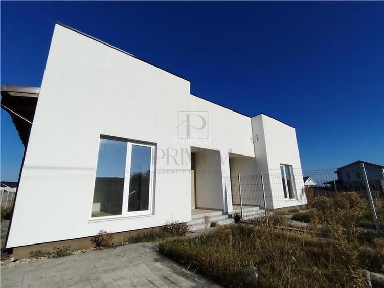 Duplex pe parter- finalizat - 2 dormitoare - pozitie foarte buna - 3