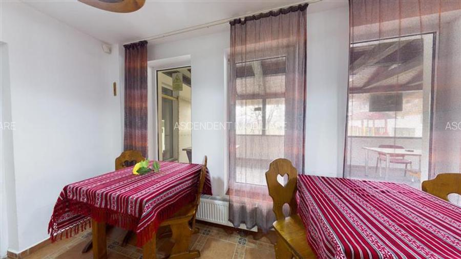 Pensiune cu toate autorizatiile, conditii apreciabile, Bran, Brasov - 15