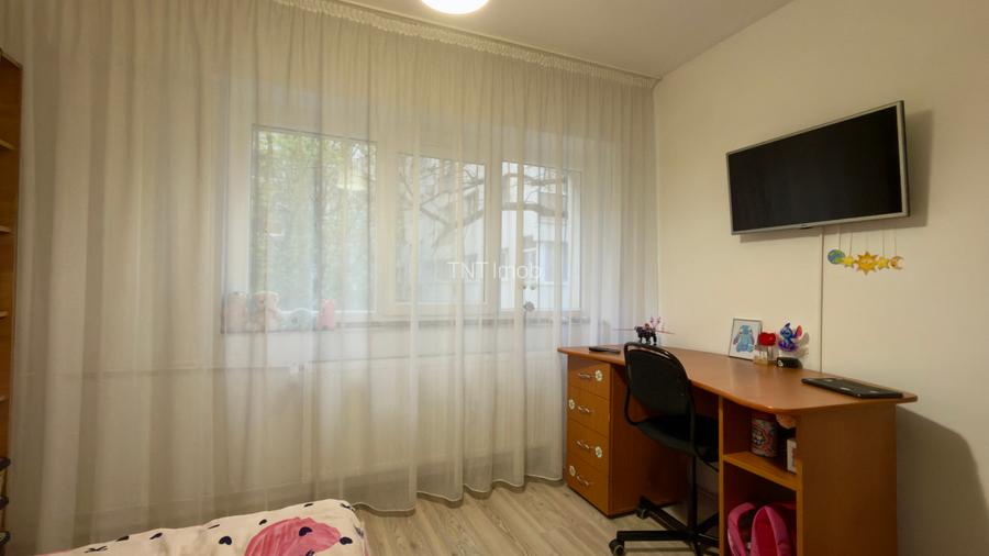 Apartament 3 camere Militari Lujerului, etaj 1, decomandat, 91 mp ! - 14