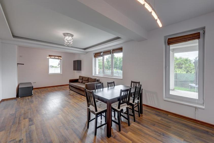 Vilă Spațioasă de Închiriat în Crevedia – Ideală pentru Familie (P+1+M) - 3