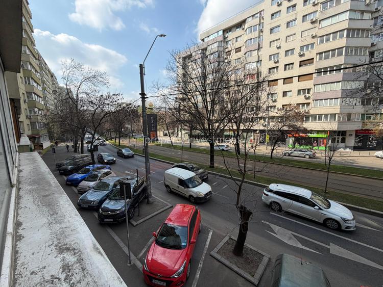 Piața Victoriei | 2 camere | Etaj 1 | Bloc 1980 | Balcon închis - 16