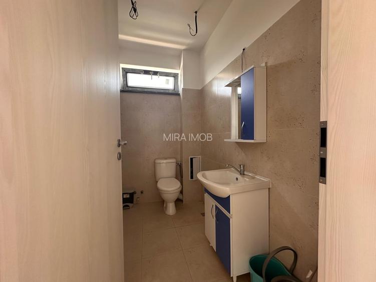 Apartament spațios cu 4 camere, dispus pe două niveluri, în Cartierul Latin - 13