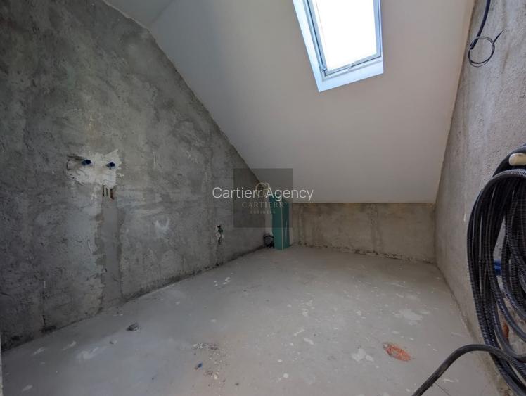 2 CAMERE | GARA OBOR | LOC DE PARCARE - 9