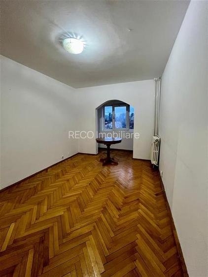 RECO Apartament 3 camere decomandat etajul 1 zona Nufarul Lotus - 3