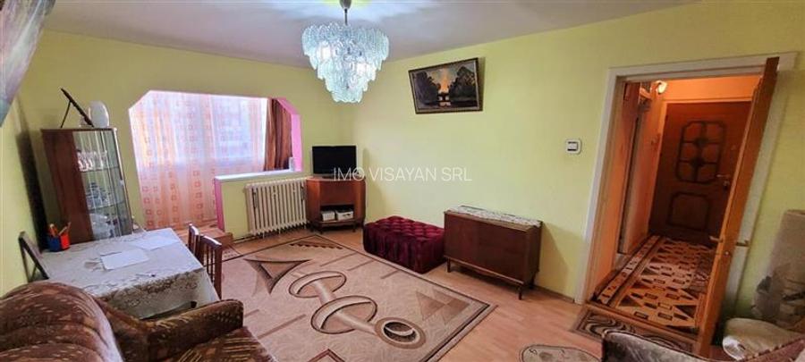apartament 3 camere,str.Siretului,Sibiu,comision 0 - 6