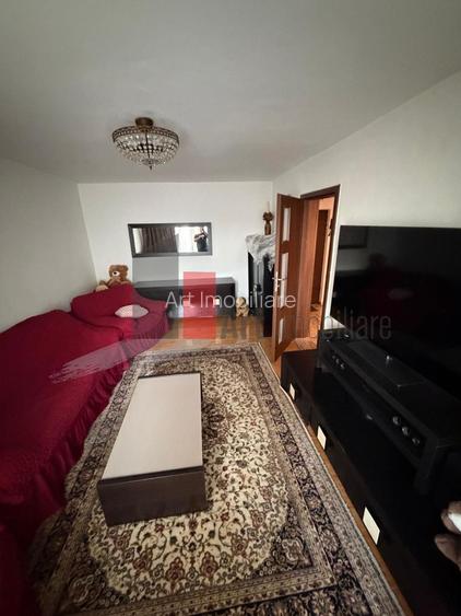 Apartament cu trei camere de vanzare-Crangasi-loc de parcare - 3