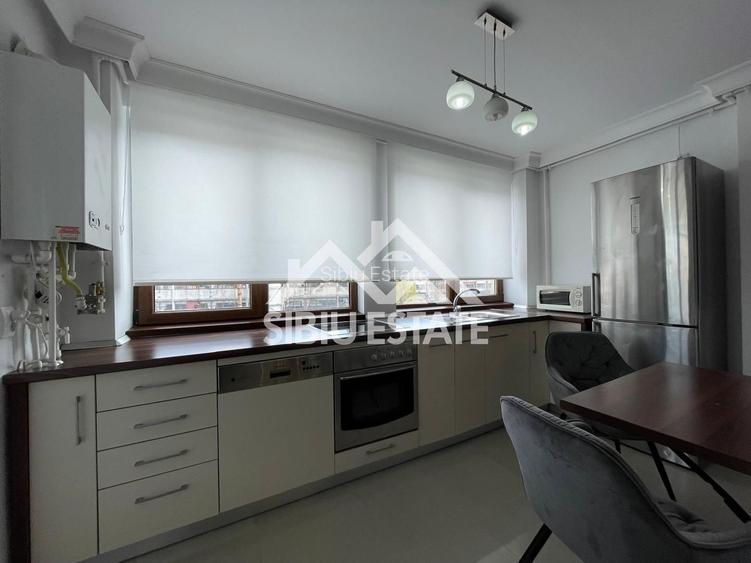 Apartament de inchiriat central 2 camere, parcare subterana Sibiu - 4