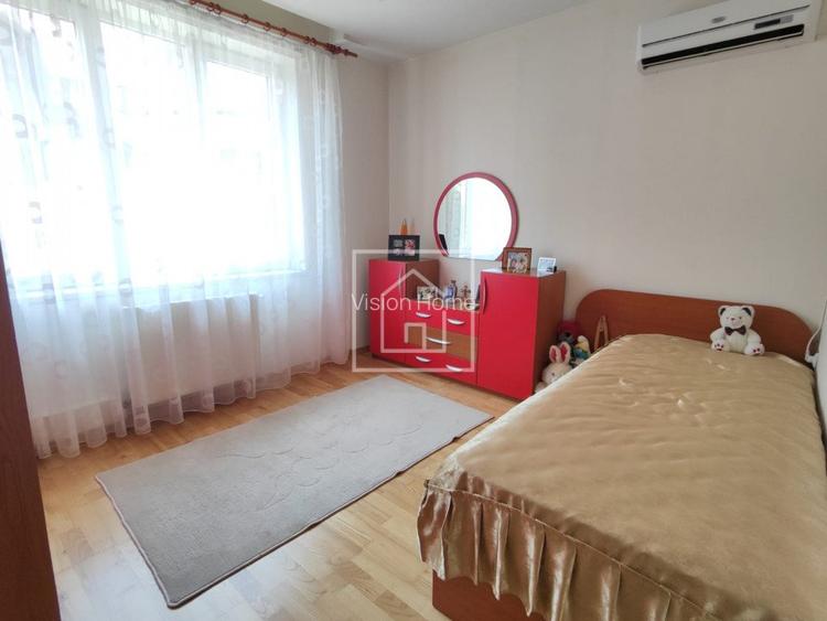 Casa individuala buna cu 4 camere 349 mp teren, 2 fronturi stradale, Lazaret - 14