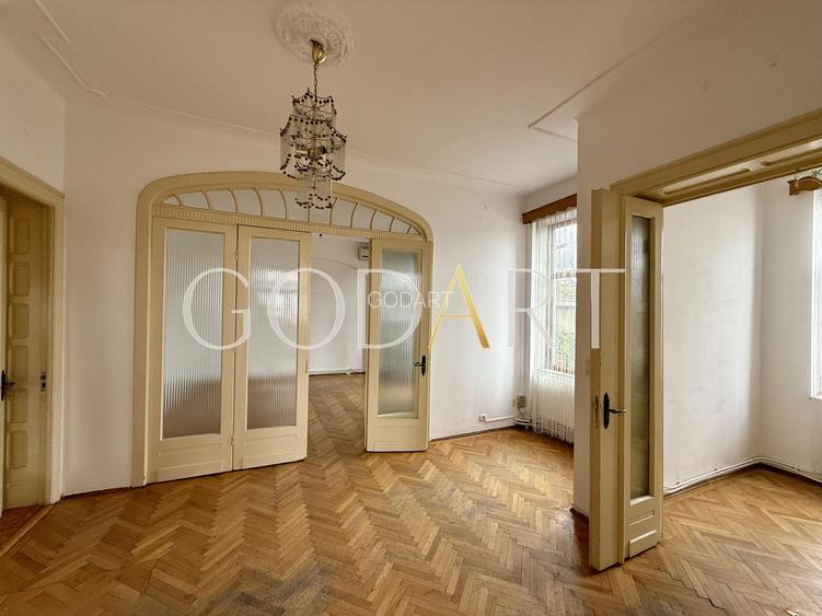 Apartament in vila interbelica | singur pe etaj - 9