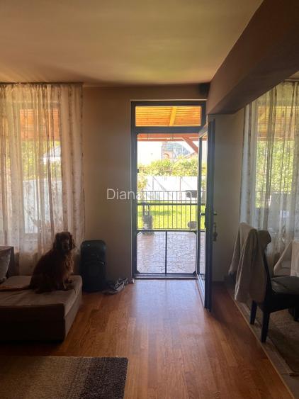 Casă de vânzare ultracentrală  - 14