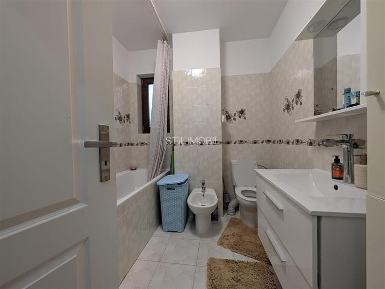 Apartament 3 camere, etaj 2, baie cu geam, bloc 2018, Cug Valea Adanca - 9