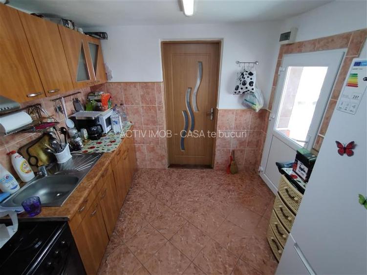 Oravita, Casa Rezidentiala, 7 Incaperi, 1151mp Teren, ZERO Comision Cumparator - 17