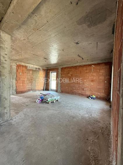 Casa individuala- 3 dormitoare - teren mare -Dumbravita - 11