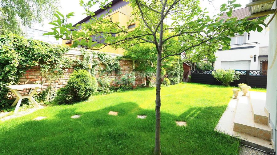 Vila cocheta in cartier rezidential cu piscina comuna, garaj - 25