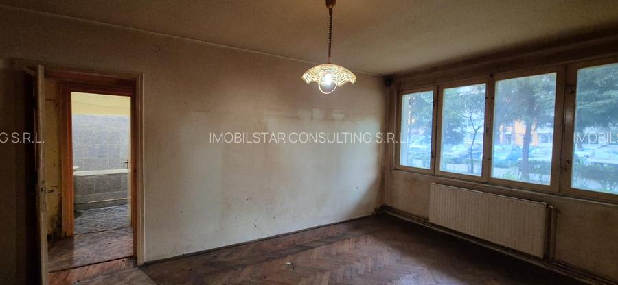 De vanzare apartament 2 camere -Aleea Carpati - 9