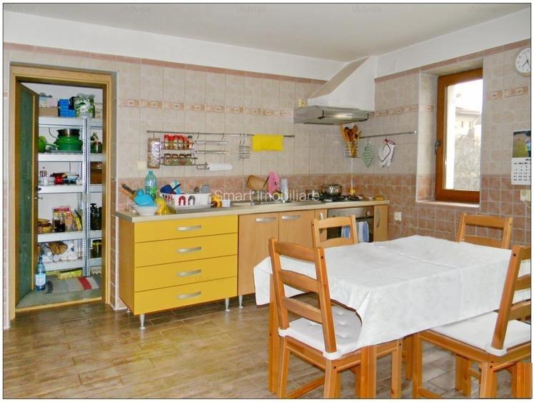 Casa Individuala 252 mp si curte de 1500 mp Stupini - 9