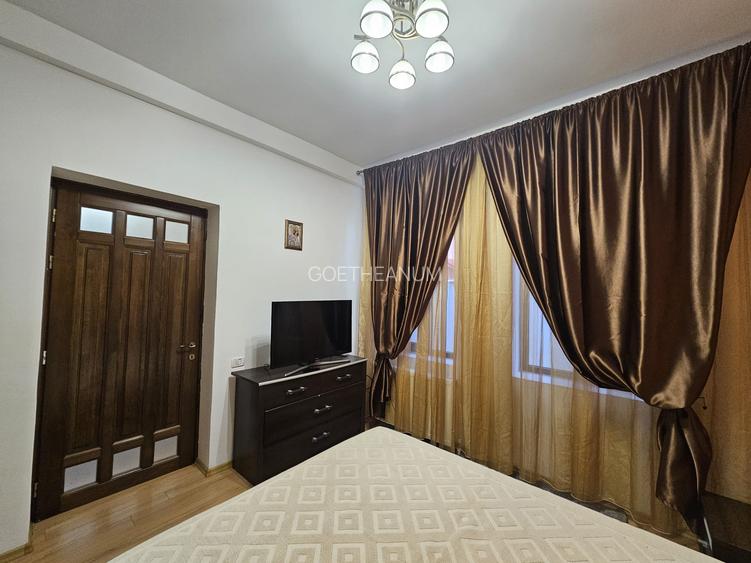 Garsoniera la curte Constanta central str Stefan cel Mare-sediul SRI - 6