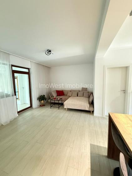 Piscină | Mobilată complet | Panouri solare | 3 băi și terasă închisă - 8