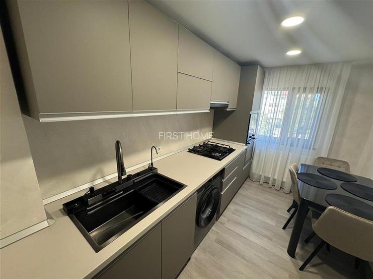 Ap 2 cam,parcare, mobilat si utilat de lux, et 2, Piata - Scoala 2 - 2