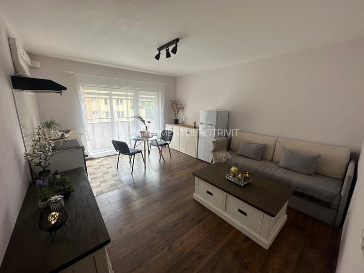INCHIRIERE IMEDIATA!!! apartament modern ULTRACENTRAL STR EROILOR Ofer spre înch - 3