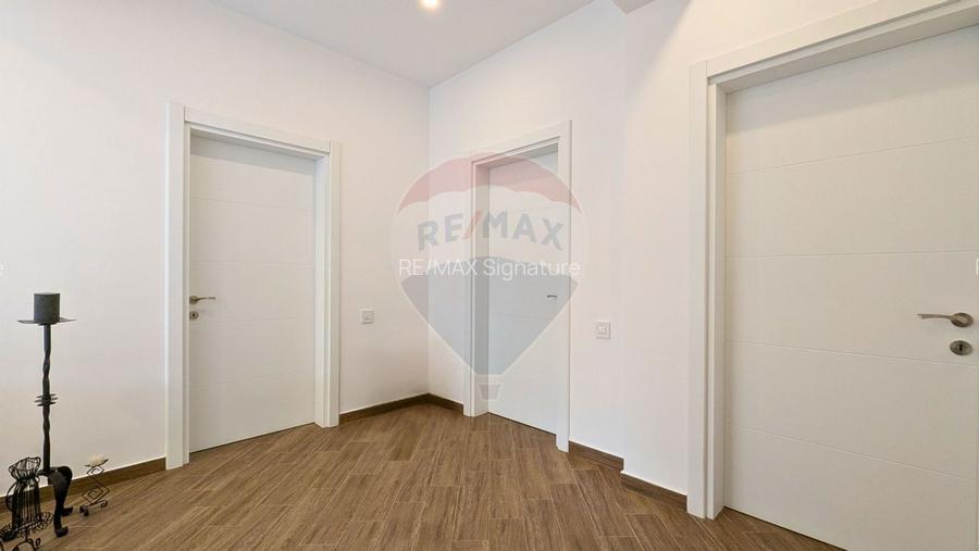 Vilă nouă de Vânzare in Balotești Ultrafinisată 5 Camere - 28