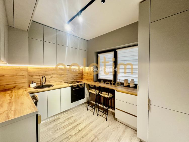 PIPERA PLAZA/SUPERB/LUMINOS/CRYSTAL NORTH/TERASE GENEROASE - 12