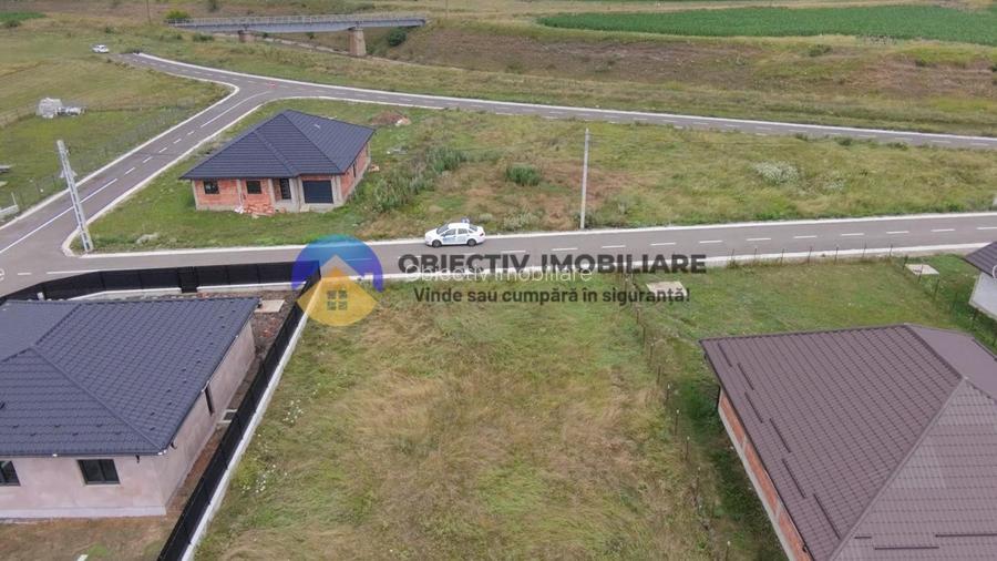 Teren de vânzare – Zănești, jud. Neamț | 996 mp | Zonă în dezvoltare - 2