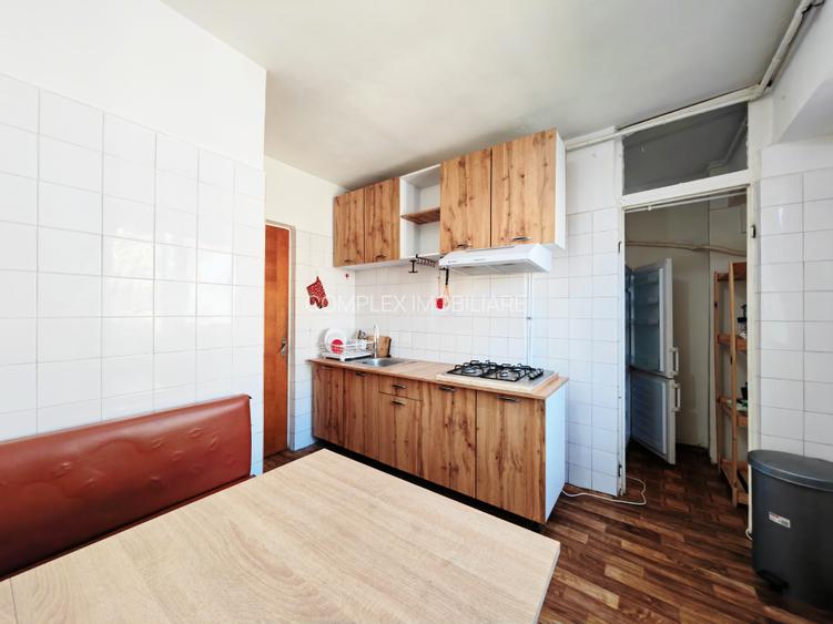 Vitan Mall | Unirii | Nerva Traian | Spatios cu centrala si vedere panoramica - 23