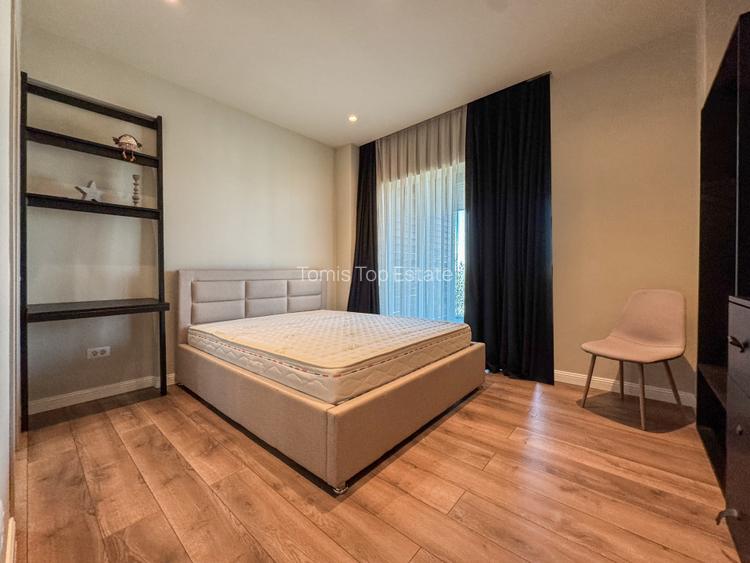 Apartament 3 camere de închiriat in Mamaia | Vedere frontală la mare | Parcare - 8