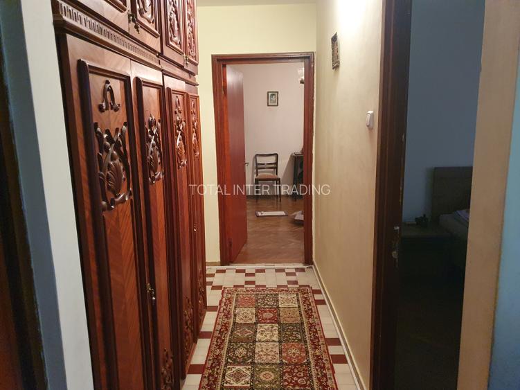 Vanzare-4 camere-1/4-dec-Dr Taberei-Cetatea Histria-reabilitat-165000E - 10