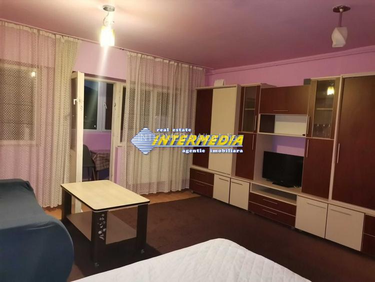 Garsoniera 30 mp de vanzare in Cetate zona Spital mobilata - 4