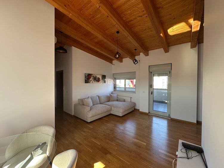 De închiriat  – Penthouse modern, strada Vasile Loichița, complex Ring - 16