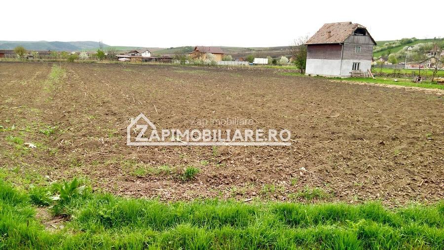 Teren 5800 mp,150m de Aeroport deschidere 58m la E60,20 euro - 7