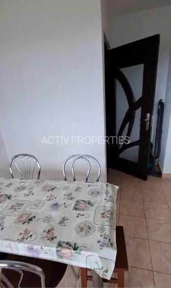 Vila 2013,mansardata 2018,P+1+M, 5 camere,bai 4, su 150mp,teren 550mp, parcari 4 - 20