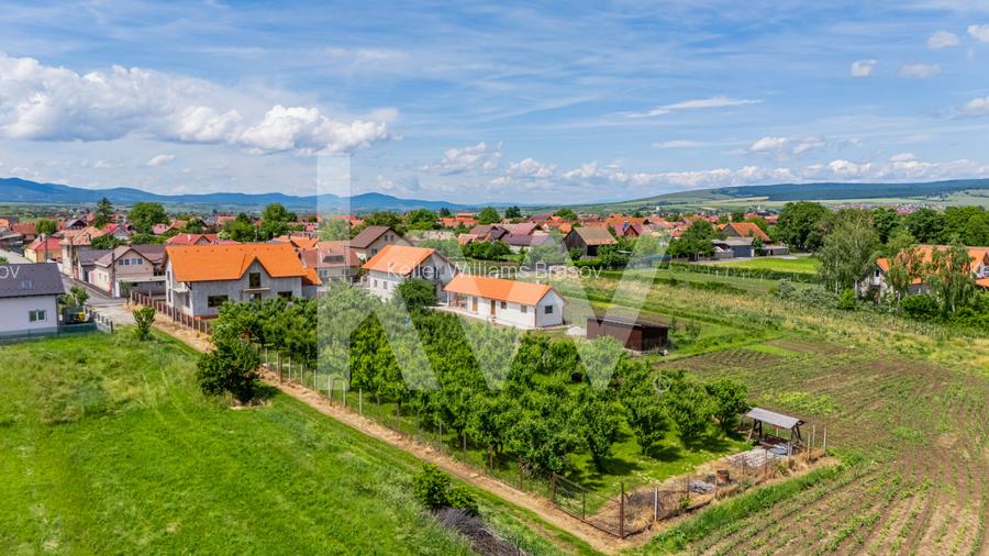 Casa cu 7 camere, 224 mp utili, teren 1000 mp | Feldioara - 7