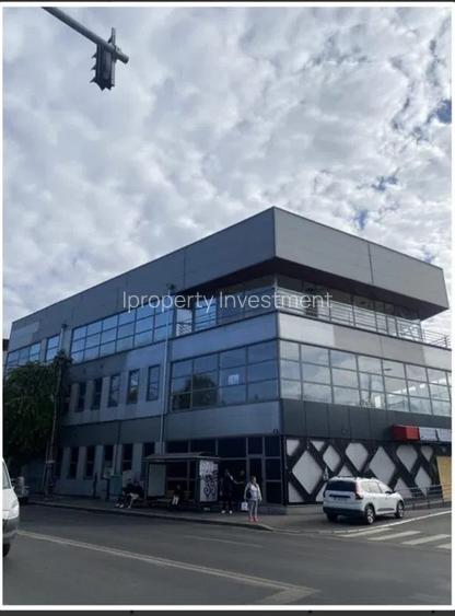 Cladire Comerciala Inchiriata | Colentina | P + 2 | Teren 900 Mp | 14x Parcare - 2