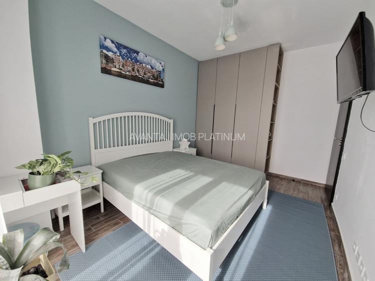 Calea Calarasilor, bloc 2020, Decebal, P-ta Muncii - 6