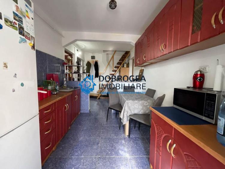 C5- Liceul Pedagogic, 2 camere + mansarda locuibila, centrala gaz - 10