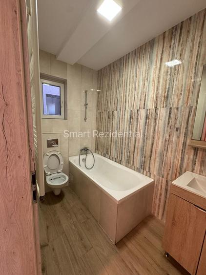 Spatiu comercial * Metrou Brancoveanu * Stradal Alunisului * 47 mp - 10