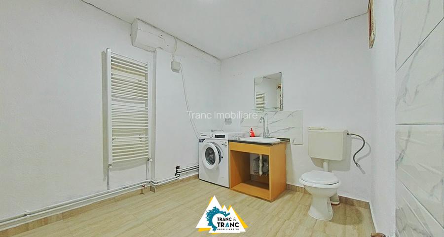 Casă spațioasă cu 3 camere în comuna Vladimirescu – aproape de Arad - 10