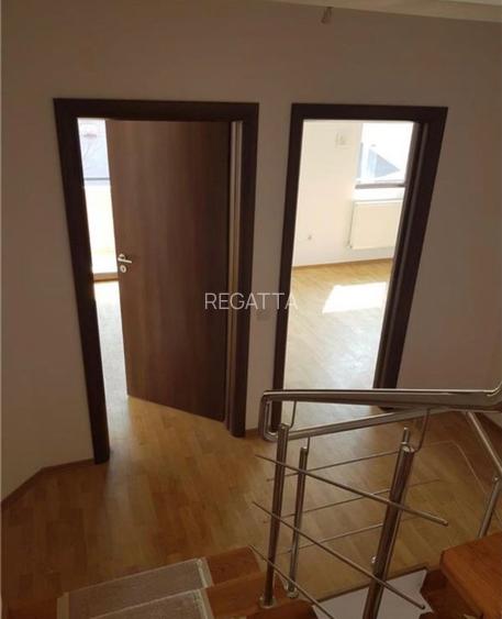 CEA MAI IEFTINA CASA IN DUPLEX LANGA MEGA IMAGE - 8