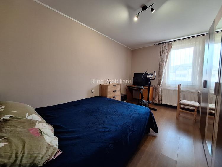 Apartament cu 3 camere, 72 mp, parcare, zona Cetatii - 3