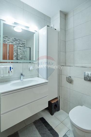 De vânzare apartament cu 3 camere, 2 bai, garaj Andrei Muresanu Sud - 12