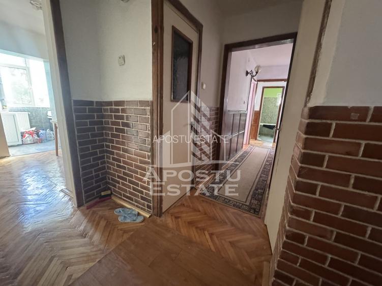 Apartament decomandat cu 3 camere zona Lipovei - 2