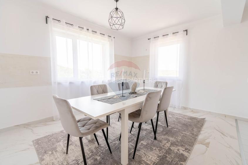 Casa de vanzare in Chinteni, 5 camere, 153 mp, teren 756 mp - 6