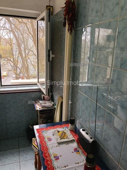 Brancoveanu 2 Camere cu Loc de Parcare si Centrala Proprie - 8