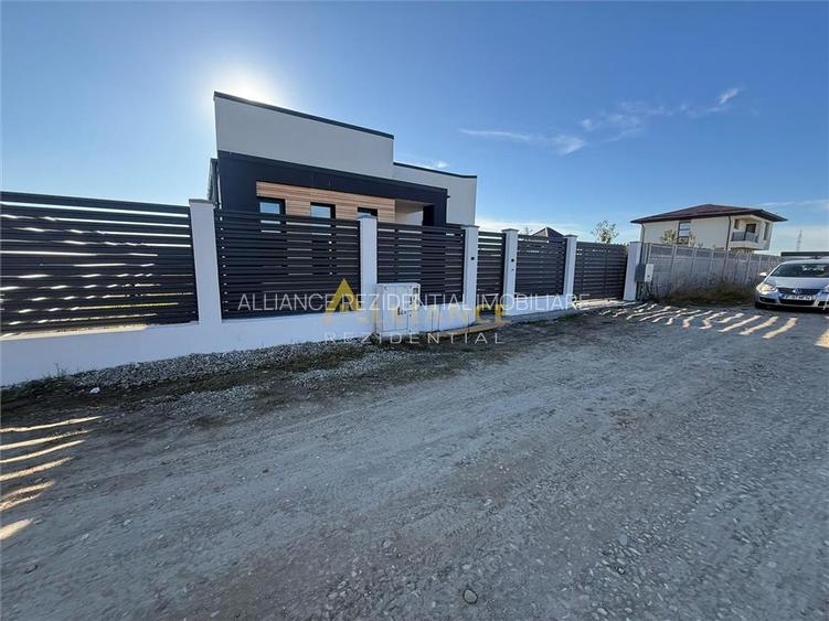 <Casa individuala parter> 4 camere 2 bai 371 mp teren - 6